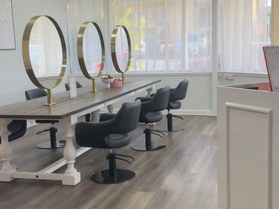 established-hair-salon-1-200-clients-northern-illawarra-65-000-3