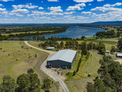 award-winning-two-figs-winery-shoalhaven-coast-2