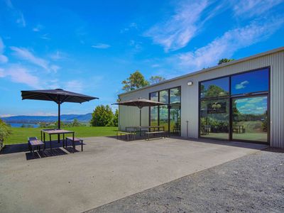 award-winning-two-figs-winery-shoalhaven-coast-6