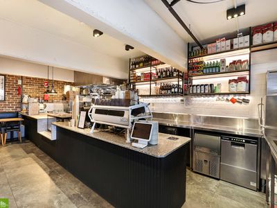 a-rare-opportunity-to-take-over-one-of-wollongong-39-s-most-popular-hospitality-ven-2