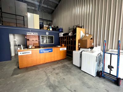 profitable-50-years-established-whitegoods-repair-business-for-sale-nowra-1