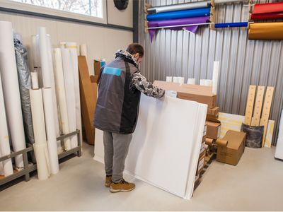 under-management-signage-business-with-freehold-3