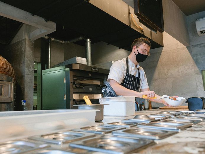 profitable-commercial-kitchen-equipment-supplier-amp-freehold-business-for-sale-0