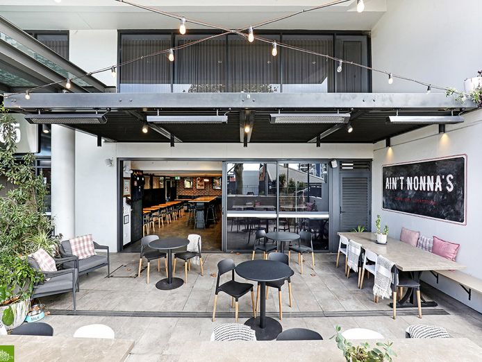 a-rare-opportunity-to-take-over-one-of-wollongong-39-s-most-popular-hospitality-ven-9