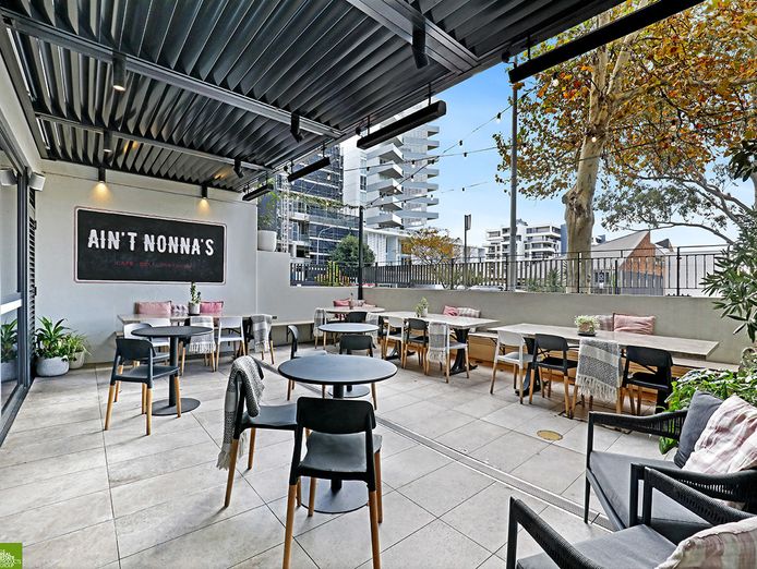 a-rare-opportunity-to-take-over-one-of-wollongong-39-s-most-popular-hospitality-ven-5