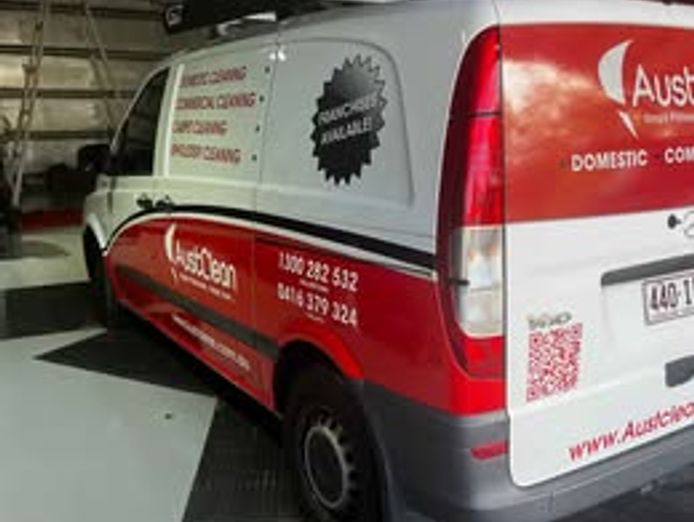 profitable-cleaning-carpet-cleaning-franchise-for-sale-gold-coast-2