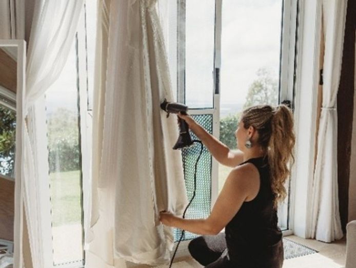 bridal-boutique-for-sale-preloved-and-new-store-2