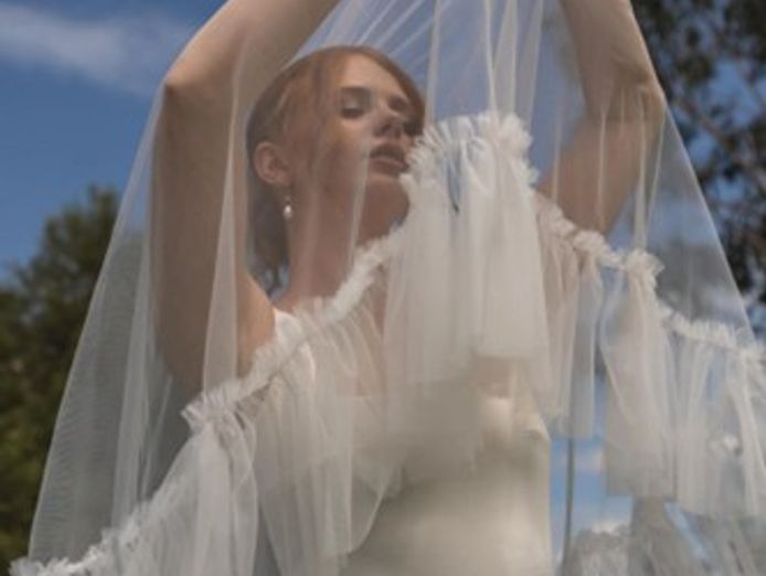 bridal-boutique-for-sale-preloved-and-new-store-7