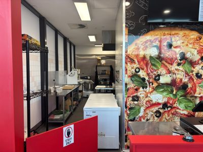 pizza-store-for-sale-at-singleton-shopping-centre-with-low-very-rent-3