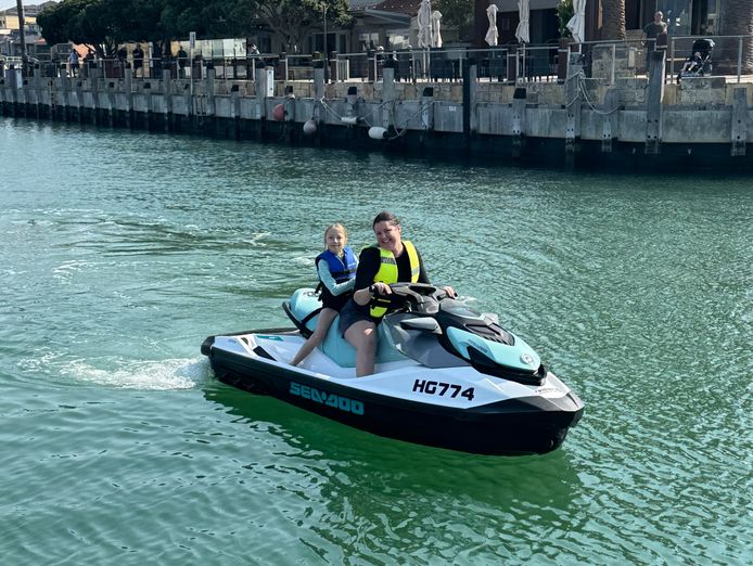 profitable-jet-ski-watersport-business-2