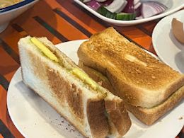 Established and Profitable Malaysian Foods Business For Sale 