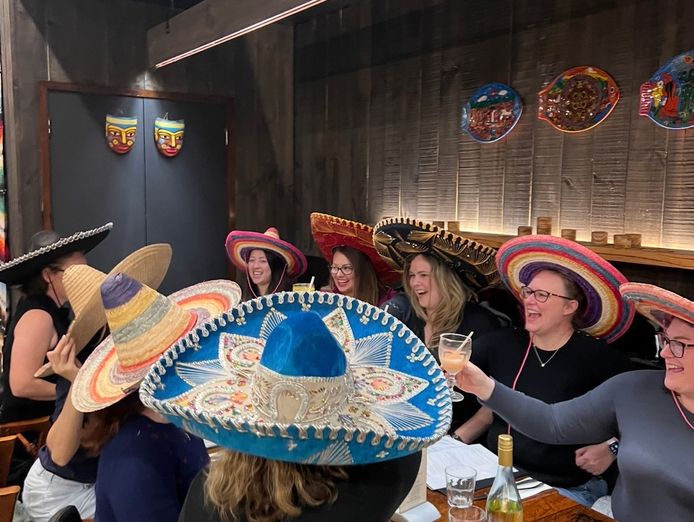 established-22-year-restaurant-turnkey-loyal-customers-85k-0