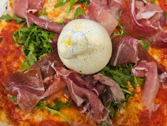 collingwood-corner-pizza-restaurant-for-sale-prime-location-great-opportunity-6