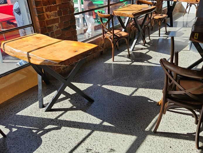 collingwood-corner-pizza-restaurant-for-sale-prime-location-great-opportunity-7