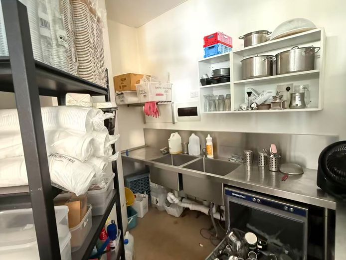 cafe-restaurant-in-caloundra-for-sale-3