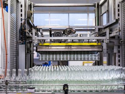 established-wine-and-beverage-packaging-logistics-business-7