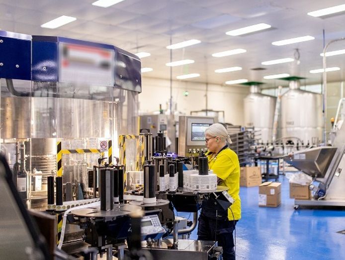 established-wine-and-beverage-packaging-logistics-business-2