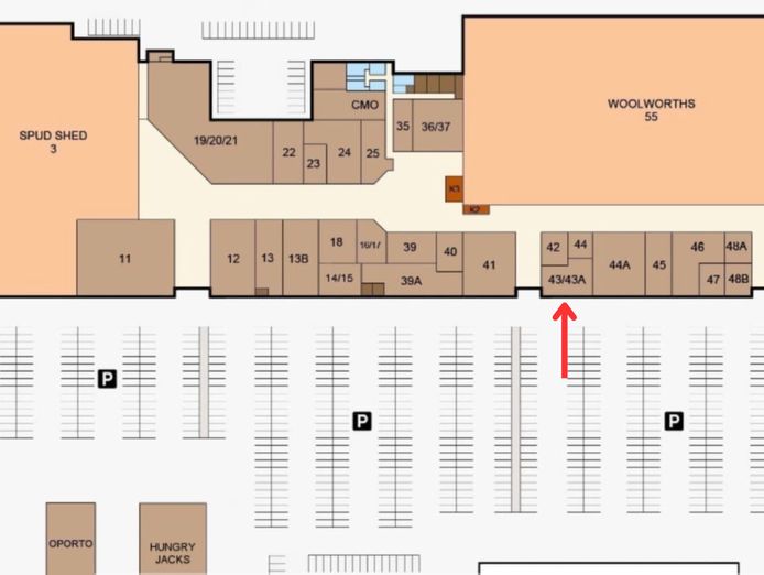 chicking-shopping-centre-entrance-highly-profitable-fully-equipped-9