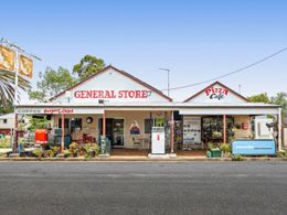 General store with fuel and freehold