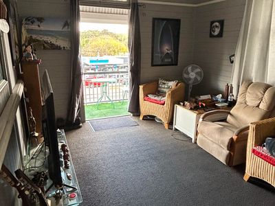 renovators-dream-with-updated-living-quarters-3