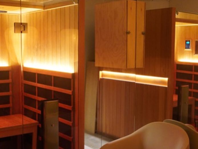 health-wellness-studio-infrared-saunas-ice-baths-onsite-therapists-more-5