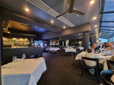 restaurant-with-panoramic-ocean-views-amazing-rent-6-of-revenue-0
