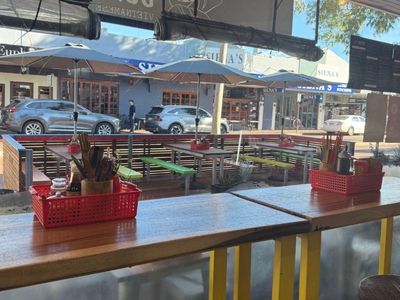 high-performing-vietnamese-banh-mi-shop-only-trading-24-hours-weekly-8