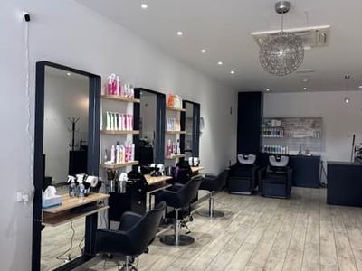 hair-salon-for-sale-in-prime-bondi-junction-location-1