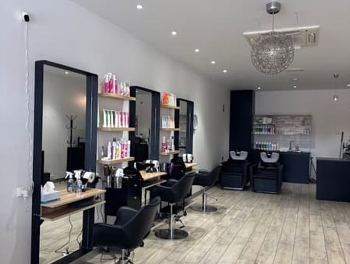 hair-salon-for-sale-in-prime-bondi-junction-location-1