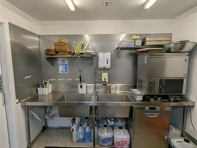 legacy-cafe-camberwell-prime-location-fully-fitted-ready-to-grow-5