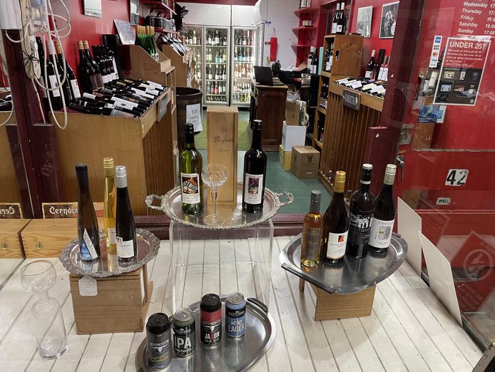 bottle-shop-for-sale-in-the-blue-mountains-0
