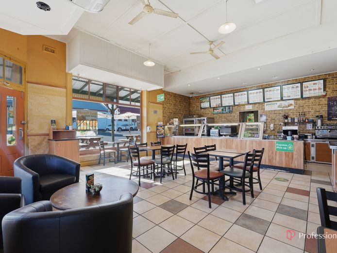 established-subway-franchise-in-the-heart-of-uralla-5
