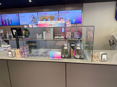 baskin-robbins-ice-cream-shop-for-sale-1