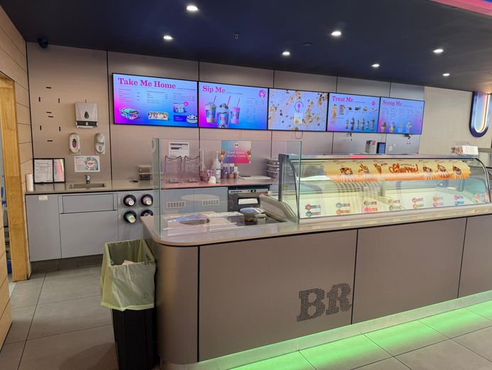 baskin-robbins-ice-cream-shop-for-sale-6