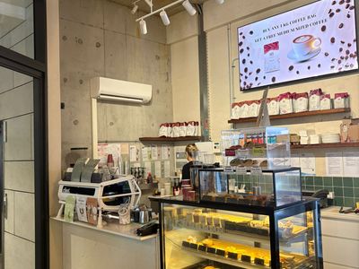 cafe-for-sale-thriving-mermaid-beach-cafe-priced-to-sell-129-000-wiwo-1