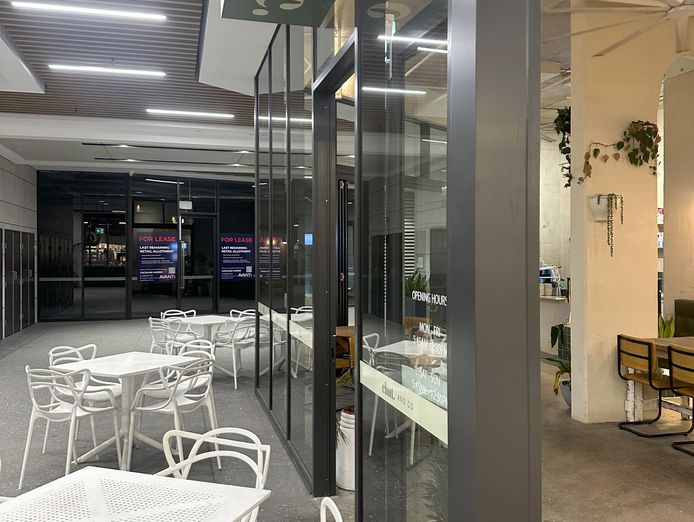 cafe-for-sale-thriving-mermaid-beach-cafe-priced-to-sell-129-000-wiwo-4