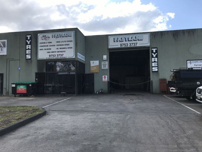 established-automotive-mechanical-repair-shop-0