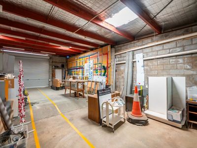 jewellery-giftware-store-for-sale-prime-location-established-business-2