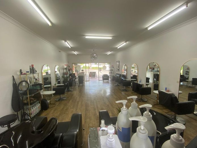 hair-salon-for-sale-helensvale-gold-coast-6