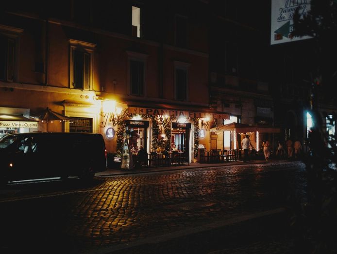 italian-restaurant-1