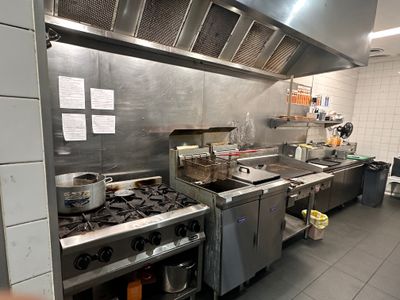 profitable-burger-pasta-restaurant-in-prime-brunswick-east-corner-shop-5