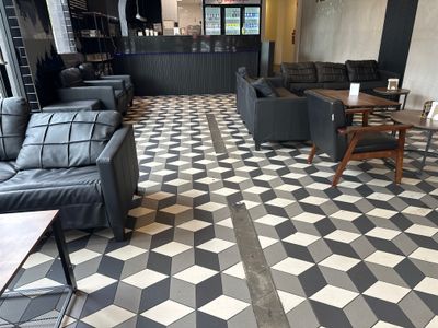 profitable-burger-cafe-restaurant-in-prime-brunswick-east-corner-shop-2