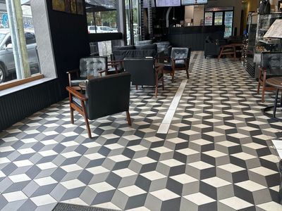 profitable-burger-cafe-restaurant-in-prime-brunswick-east-corner-shop-1