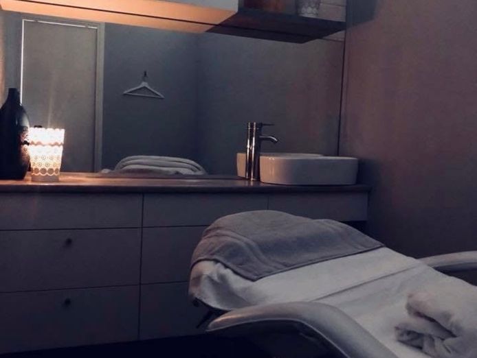 own-your-dream-beauty-salon-2