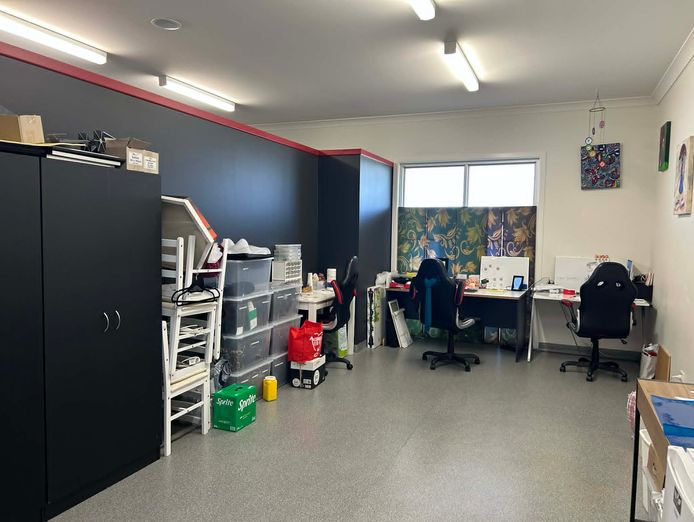 established-tattoo-piercing-studio-for-sale-walk-in-ready-9