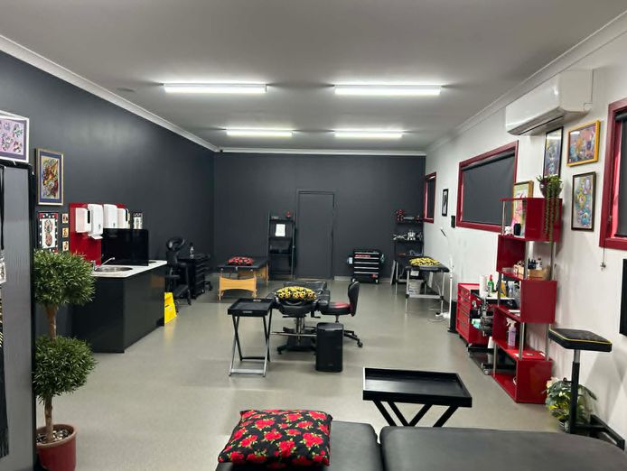 established-tattoo-piercing-studio-for-sale-walk-in-ready-6