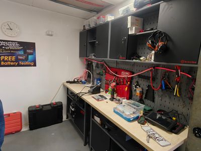rocklea-mechanic-smash-repair-workshop-for-sale-4