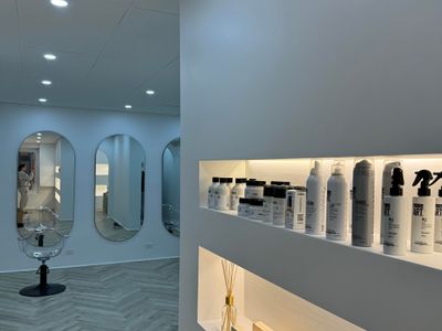 luxe-turn-key-hair-salon-2