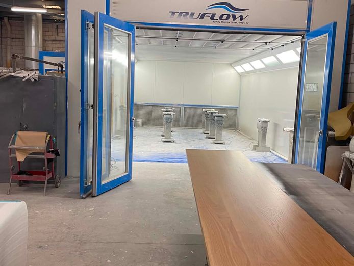 spraypainting-business-panel-shop-4