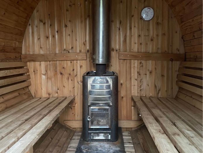 sauna-heaters-traditional-finnish-mobile-sauna-7